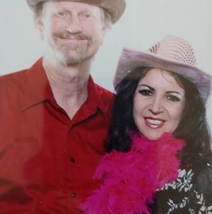 Meet your Posher, Regina